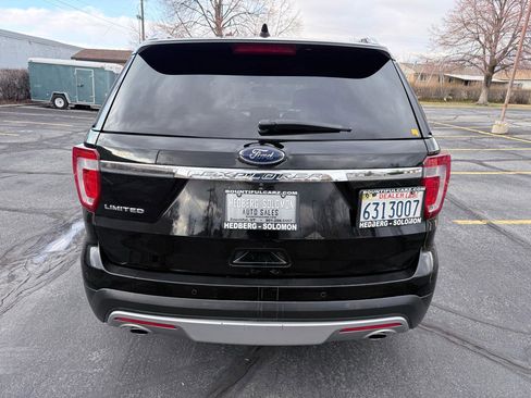 Used 2017 Ford Explorer Limited image 4