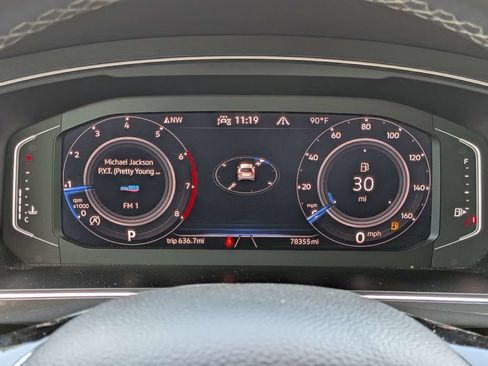 Used 2021 Volkswagen Tiguan SEL Premium R-Line AWD/4WD image 44