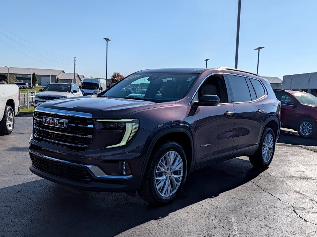 Used 2024 GMC Acadia Elevation FWD image 3