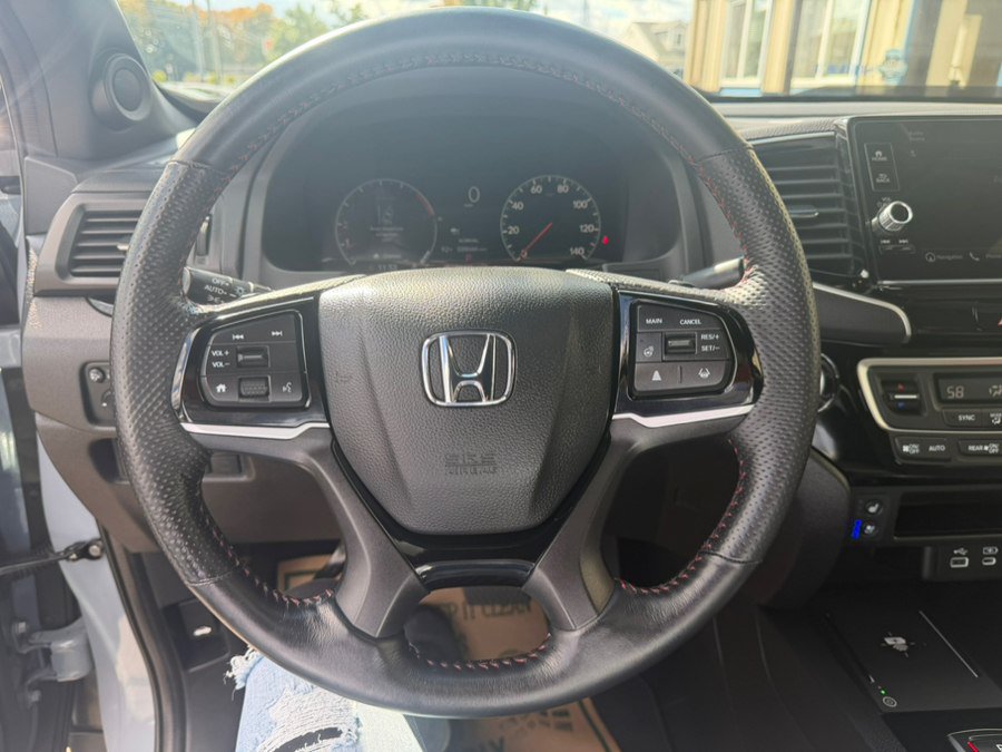 Used 2024 Honda Ridgeline Black Edition image 14