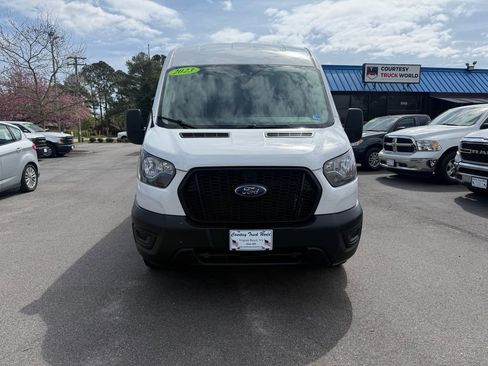 Used 2023 Ford Transit 250 Medium Roof RWD image 6