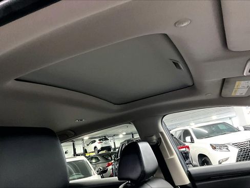 Used 2024 Honda HR-V EX-L image 13