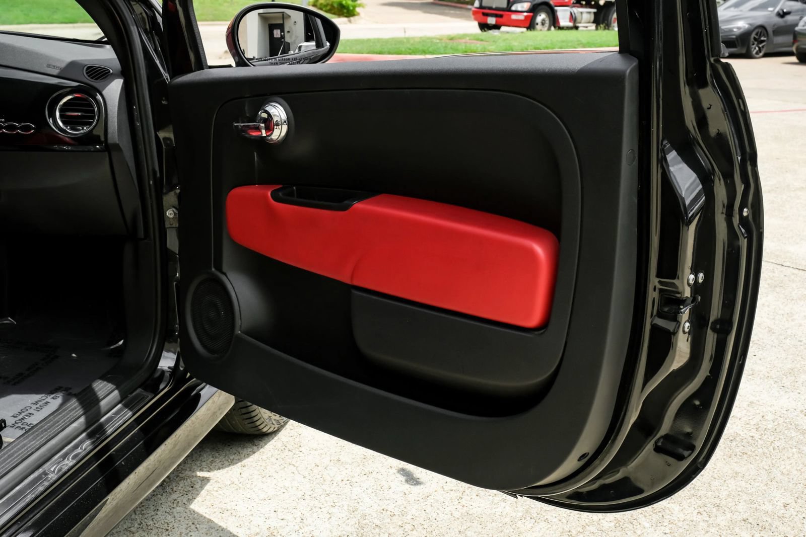 Used 2012 FIAT 500 Abarth w/ Safety & Convenience Pkg FWD image 31