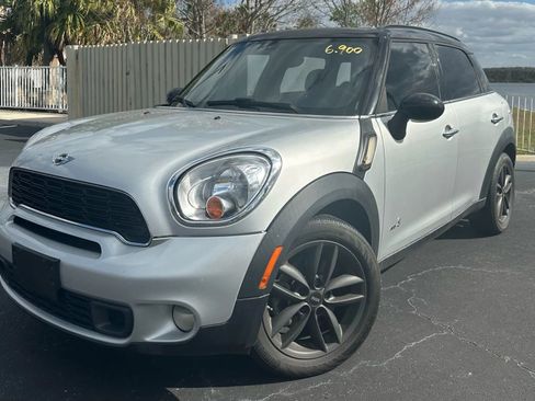 Used 2014 MINI Cooper Countryman S image 1