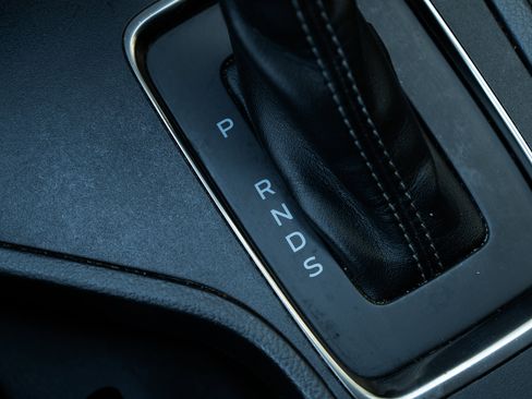 Used 2019 Ford Ranger XLT w/ Equipment Group 301A Mid image 27