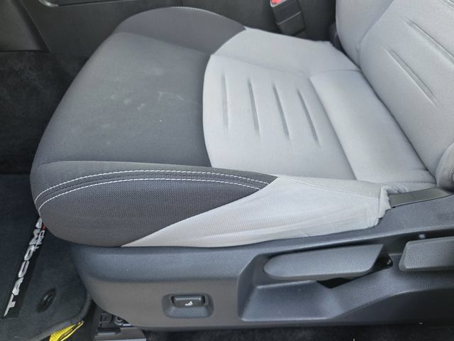 Certified 2025 Toyota Tacoma TRD Sport AWD/4WD image 21