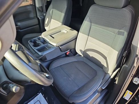 Used 2020 Chevrolet Silverado 1500 LT image 18