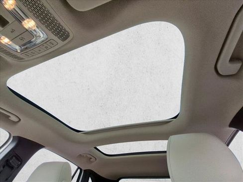 Certified 2023 Mercedes-Benz GLA 250 image 15
