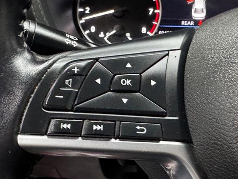 Used 2020 Nissan Sentra SV FWD image 30