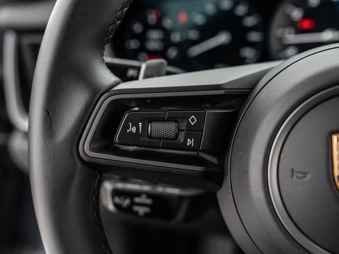 Used 2024 Porsche 911 Carrera w/ Premium Package image 34