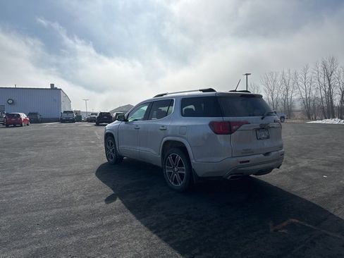 Used 2017 GMC Acadia Denali w/ Technology Package image 5