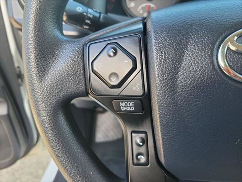 Certified 2018 Toyota Tacoma SR RWD image 18