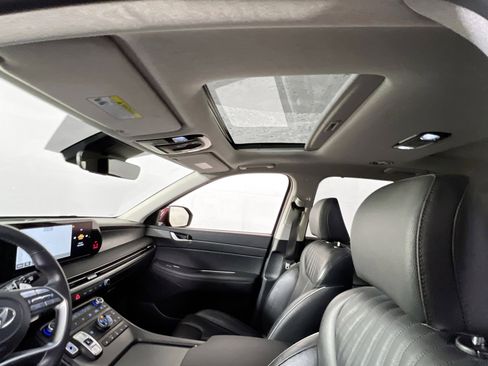 Used 2023 Hyundai Palisade Limited w/ Cargo Package image 23