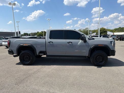 Used 2024 GMC Sierra 2500 AT4X w/ AT4X AEV Edition AWD/4WD image 2