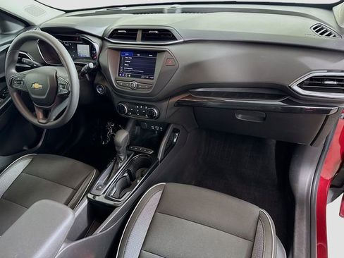 Used 2022 Chevrolet TrailBlazer LT AWD/4WD image 30