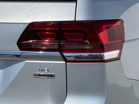 Used 2018 Volkswagen Atlas SE AWD/4WD image 25