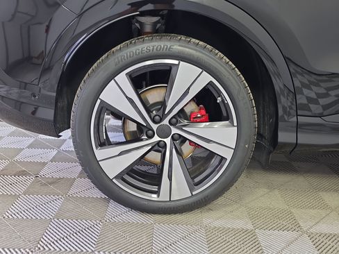 New 2026 Audi SQ5 Premium Plus AWD/4WD image 7