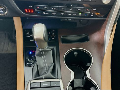 Used 2022 Lexus RX 350 FWD w/ Premium Package image 24