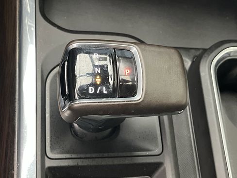 Certified 2023 GMC Sierra 1500 SLT w/ SLT Premium Package image 27