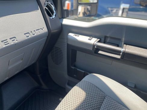 Used 2016 Ford F350 XLT image 97