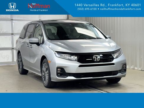 Used 2026 Honda Odyssey Touring image 1