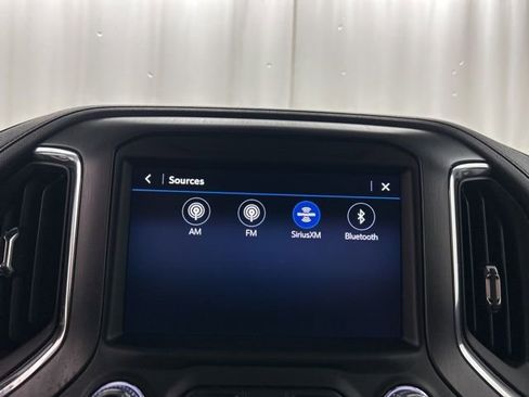 Used 2023 GMC Sierra 3500 AT4 w/ AT4 Preferred Package image 19