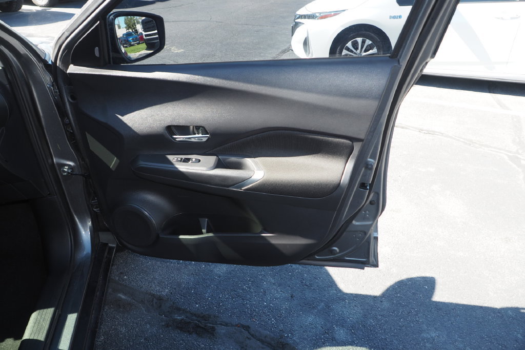 Used 2023 Nissan Kicks SV FWD image 20