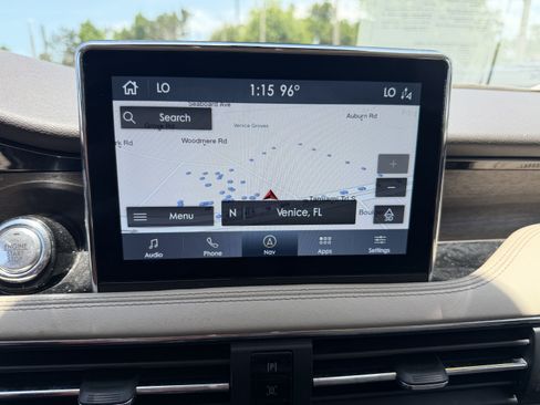Used 2020 Lincoln Corsair Reserve w/ Elements Package AWD/4WD image 23