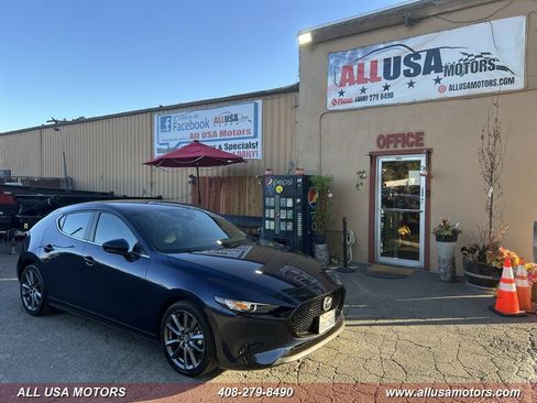 Used 2021 MAZDA MAZDA3 s FWD image 3