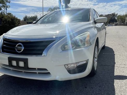 Used 2015 Nissan Altima 2.5 S FWD image 13