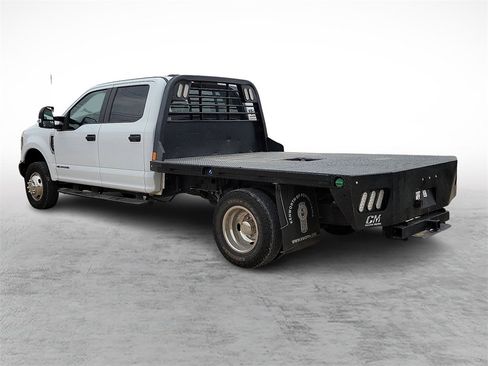 Used 2022 Ford F350 XL w/ Power Equipment Group image 7