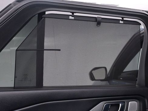 Used 2025 Ford Explorer ST AWD/4WD image 16