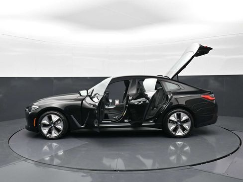 Certified 2023 BMW i4 eDrive35 RWD image 35