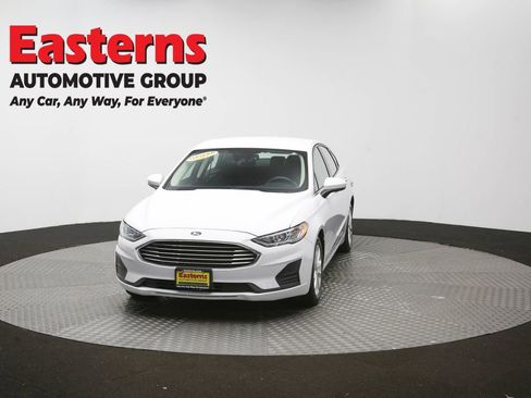 Used 2020 Ford Fusion SE FWD image 52