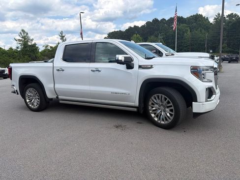 Used 2019 GMC Sierra 1500 Denali w/ Denali Ultimate Package AWD/4WD image 9