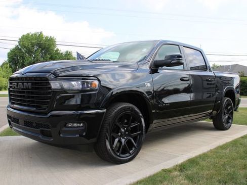 Used 2026 RAM 1500 Laramie w/ Night Edition AWD/4WD image 9