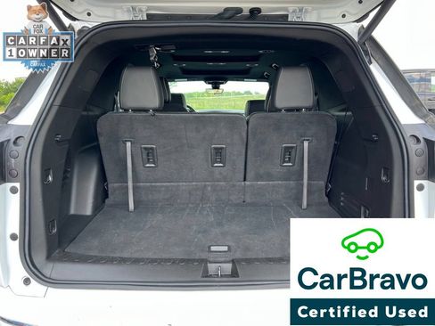 Used 2023 Chevrolet Traverse Premier AWD/4WD image 26