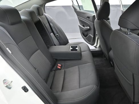 Used 2023 Nissan Altima 2.5 SV FWD image 31