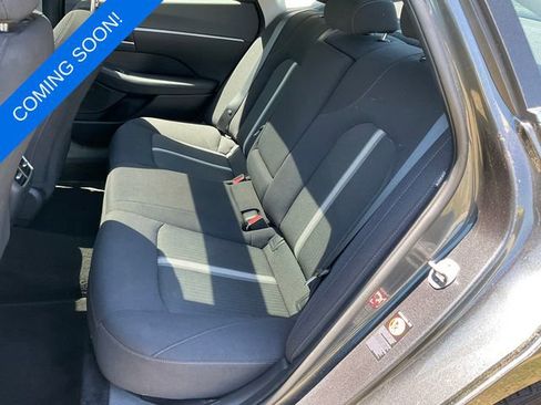 Used 2023 Hyundai Sonata SEL w/ Convenience Package FWD image 4