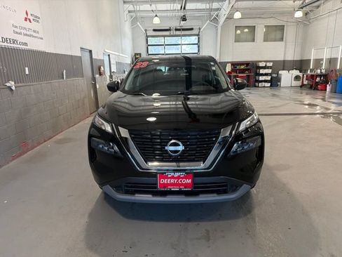 Used 2023 Nissan Rogue S AWD/4WD image 9
