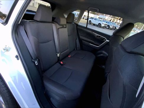 Used 2025 Toyota RAV4 LE image 18