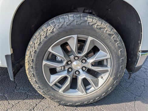 Used 2021 Chevrolet Silverado 1500 LT w/ All Star Edition Plus RWD image 40