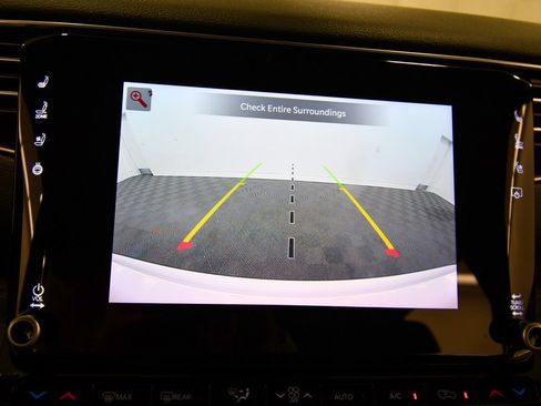 Used 2024 Jeep Wagoneer L Series II w/ Flexible Seating Group image 24