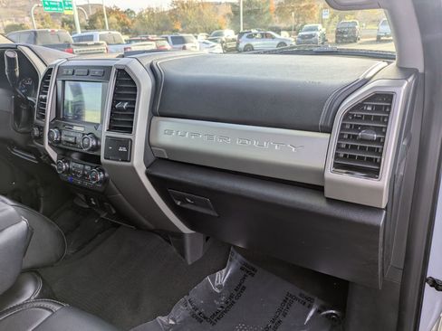Used 2021 Ford F350 Lariat w/ Lariat Ultimate Package image 33