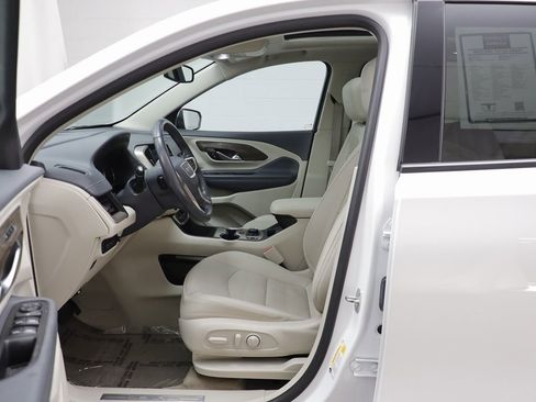 Certified 2022 GMC Terrain Denali w/ LPO, Floor Liner Package image 5