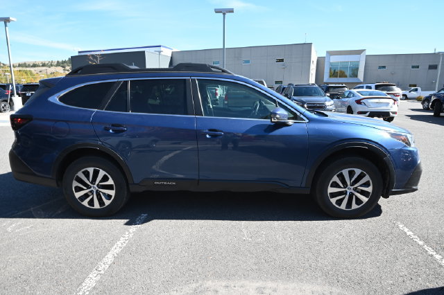 Used 2022 Subaru Outback Premium w/ Popular Package #1 AWD/4WD image 6