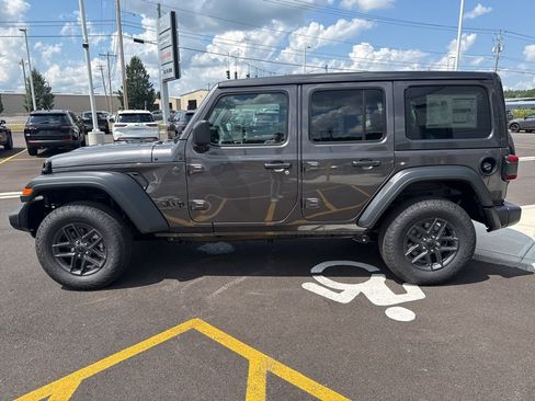 New 2025 Jeep Wrangler Sport S image 4