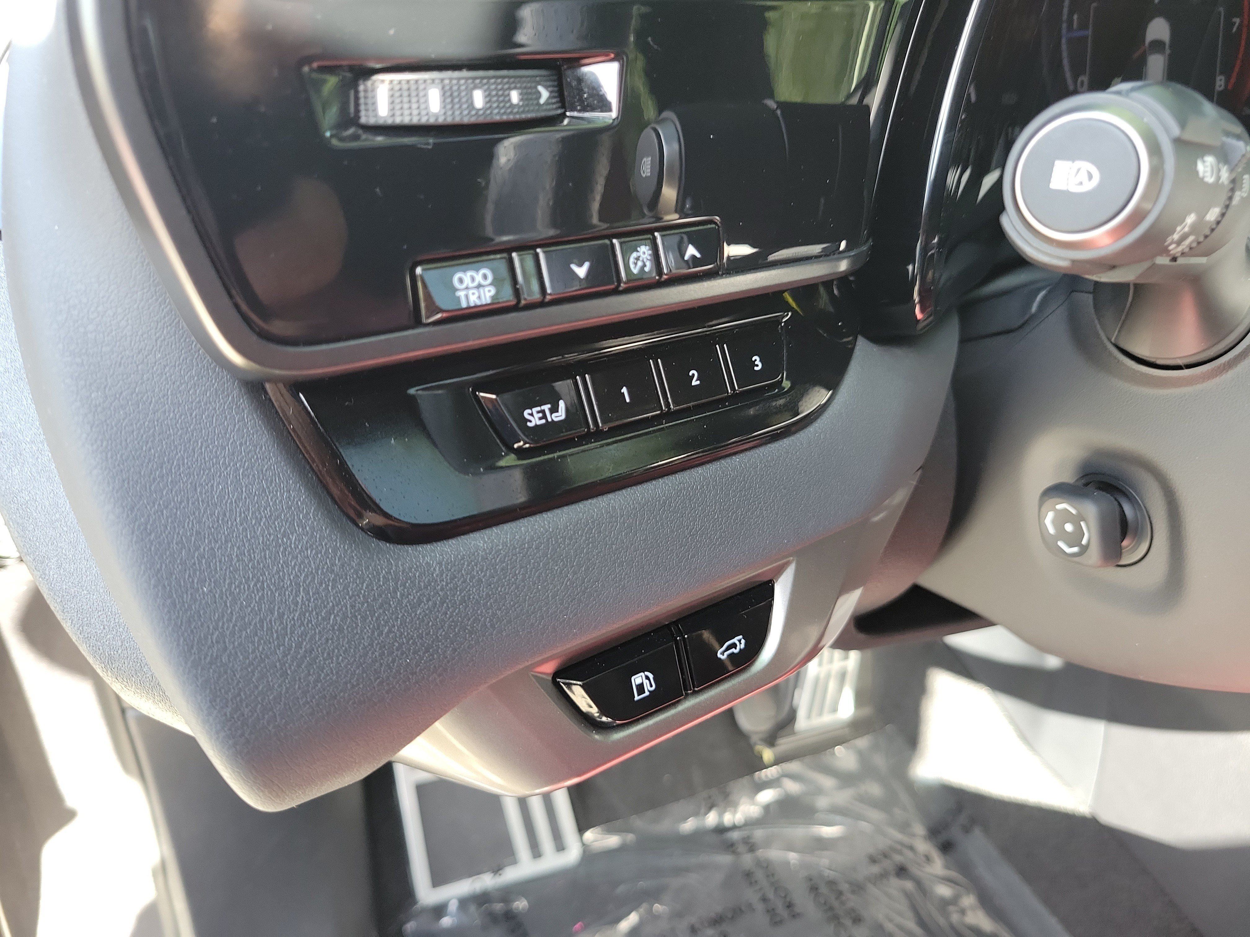 Used 2024 Lexus RX 350 F Sport w/ Convenience Package AWD/4WD image 26