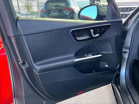 Certified 2022 Mercedes-Benz C 300 4MATIC Sedan image 21