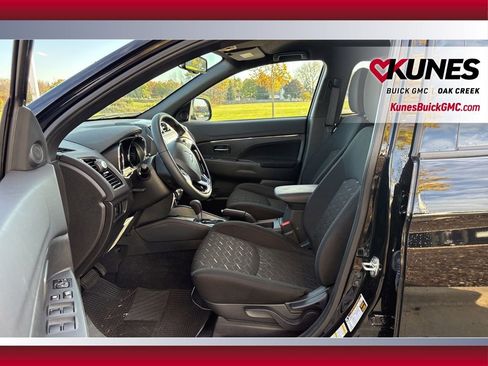 Used 2024 Mitsubishi Outlander Sport AWD image 9